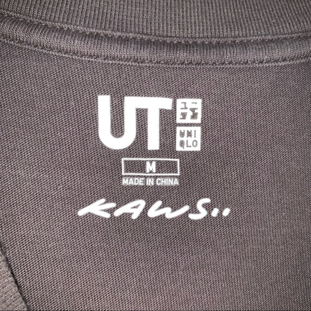 Kaws x Uniqlo Passing Through Tee - Picture 5 of 7